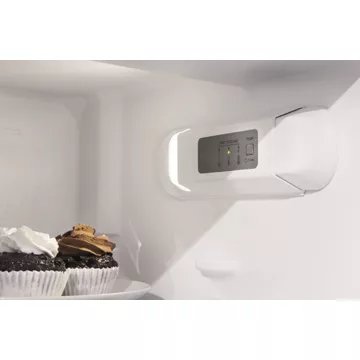 Réfrigérateur combiné encastrable INDESIT BI18DC2 – Image 8